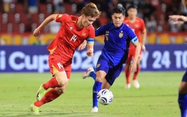 Sếp lớn VFF hé lộ khả năng Hoàng Đức dự FIFA ASEAN Cup