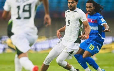 Dẫn trước 2-0, Philippines sụp đổ khó tin trước Pakistan