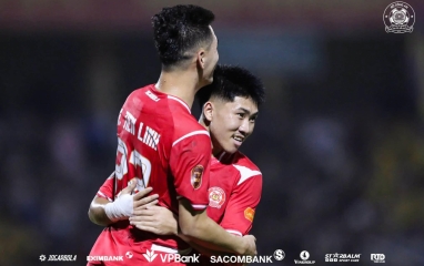 Tiến Linh ghi bàn, CA TP.HCM chia điểm đầy tiếc nuối