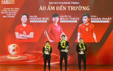 HLV Argentina nói lời thật lòng về QBV Việt Nam 2025