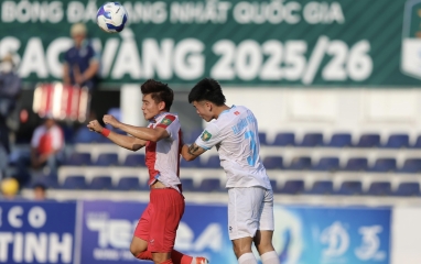 Vòng 14 giải hạng Nhất: Nhóm đầu biến động