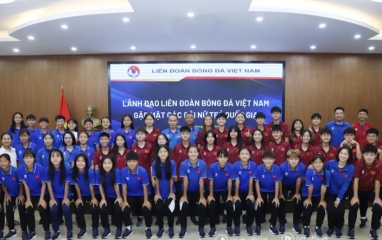 Hàng loạt cầu thủ của đội tuyển trẻ Việt Nam bước vào kỳ nghỉ hè