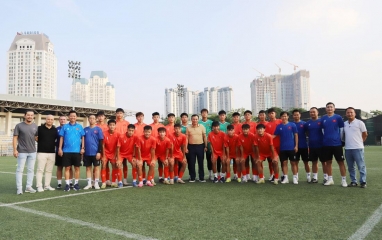 Tuyển Việt Nam nhận 'doping tinh thần' trước lần đầu tiên dự World Cup