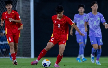 CĐV Thái Lan phản ứng trái chiều khi tuyển Việt Nam thua đậm 1-4 trước World Cup