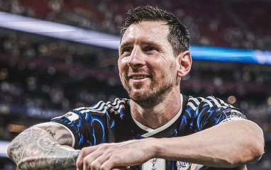 ‘Mbappe gần như hết cơ hội, Messi sáng cửa đoạt Quả bóng Vàng thứ 9’