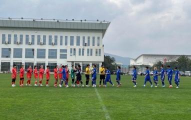 Tuyển Việt Nam bất ngờ thắng 2-0 đội bóng Hàn Quốc