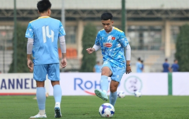 Trung vệ U23 Việt Nam nhận xét thẳng về trình độ của Việt kiều Croatia