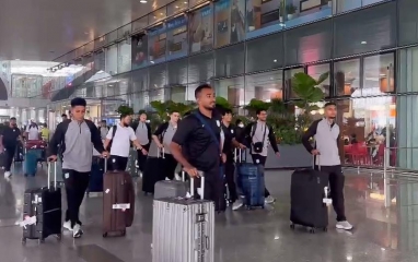 ĐT Bangladesh cập bến Việt Nam, cựu cầu thủ Ngoại hạng Anh vẫn chưa có mặt