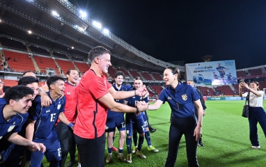 HLV châu Âu nhận 'quà lớn' sau khi đưa ĐT Thái Lan vào VCK Asian Cup