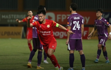 Thanh Nhàn lập công, PVF-CAND hoà hú vía Becamex TP.HCM