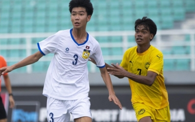 CĐV Đông Nam Á phản ứng khi U17 Malaysia thắng 3-0 Lào ở bán kết