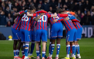 Crystal Palace lập kỷ lục 'dị' nhất lịch sử Premier League