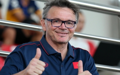 HLV Troussier sắp tái xuất, nhắm luôn đội top 5 thế giới