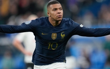 Tin nóng bóng đá chiều 9/6: Mbappe gây tranh cãi, Rashford chốt tương lai?