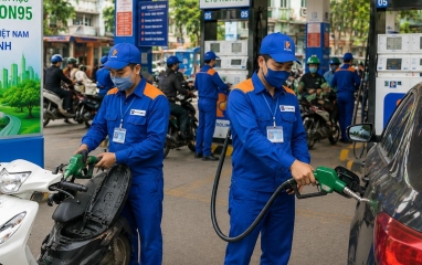 Giá xăng dầu hôm nay 13/6: Thế giới giảm mạnh