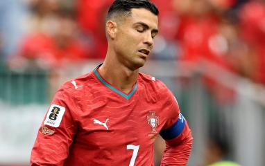 CHDC Congo cầm hòa Bồ Đào Nha, CĐV đồng loạt hô vang tên Messi
