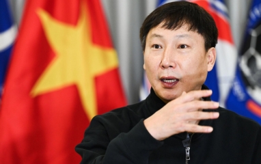 Tin nóng bóng đá chiều 19/6: U23 Việt Nam 'đổi tướng' trước thềm ASIAD 2026