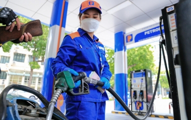 Giá xăng dầu hôm nay 21/6: WTI và Brent tiếp tục tăng