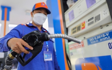 Giá xăng dầu hôm nay 25/6: Brent và WTI lao dốc gần 4%, thị trường chịu áp lực bán mạnh