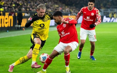 MU muốn có hậu vệ phải kiến tạo xuất sắc nhất bóng đá châu Âu