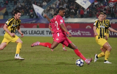 Tampines cũng dùng cầu thủ nhận 3 thẻ vàng, vì sao chỉ CAHN có thể bị xử thua 0-3?