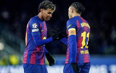 Đề nghị sốc 300 triệu Euro, Barca có dám bán ngôi sao số 1 của mình?