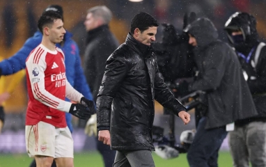 Tiền đạo vĩ đại nhất Ngoại hạng Anh dự đoán gây sốc về Arsenal