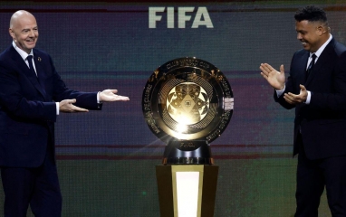 FIFA đang nợ các đội bóng trên toàn cầu gần 200 triệu Bảng