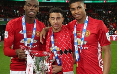 Ngôi sao từng chơi hơn 200 trận cho MU lâm cảnh nợ nần