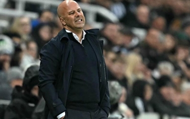 Liverpool mất hơn nửa đội hình vì chấn thương trước trận gặp Man City