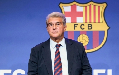 CHÍNH THỨC: Barca mang về 'viên ngọc' sáng giá bậc nhất nước Anh