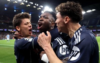 Vinicius Jr khiến Man City nổi giận với màn ăn mừng gây tranh cãi