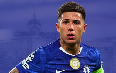 Rời Chelsea, 'nhạc trưởng' hàng đầu thế giới muốn đến Madrid