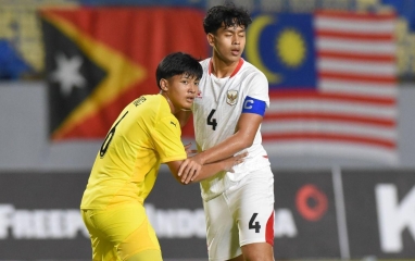 CĐV Indonesia lo sốt vó, đồng loạt nhắc Việt Nam sau trận thua Malaysia