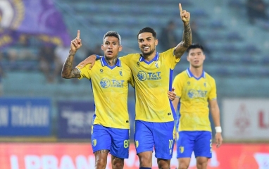 Hoàng Hên tỏa sáng, Hà Nội thắng Becamex TP.HCM ở trận cầu 6 bàn