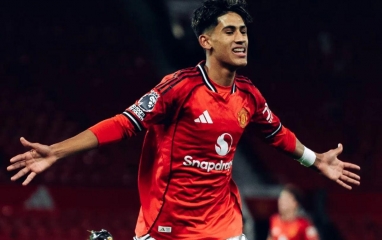 Thần đồng 26 bàn/28 trận của MU giành giải Cầu thủ hay nhất Premier League