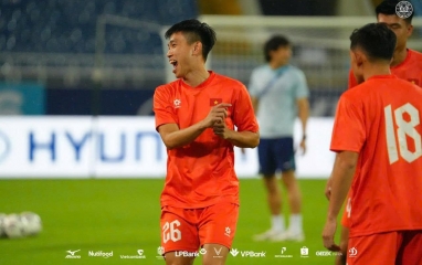 CHÍNH THỨC: Tiền vệ ĐT Việt Nam nhận phán quyết cực vui trước bán kết AFF Cup
