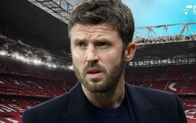 CHÍNH THỨC: MU chia tay tiền vệ người Anh tại Old Trafford