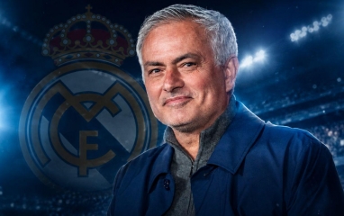 Mourinho cực vui, ‘nhạc trưởng’ 100 kiến tạo sáng cửa gia nhập Real Madrid