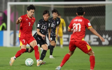 Báo Hàn Quốc: 'Đội U23 tránh nhánh khó khi Việt Nam mất HLV Kim Sang sik và ...'