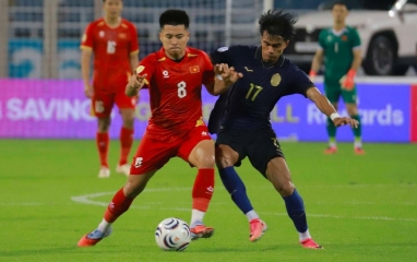 CĐV Campuchia đồng loạt nhắc Việt Nam khi thắng 1-0 ở FIFA ASEAN Cup