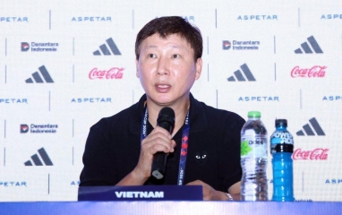 HLV Kim Sang Sik tuyên bố cách đánh bại Thái Lan tại FIFA ASEAN Cup