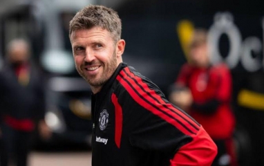 Phá két sắt, MU chọn chiêu mộ 'sát thủ' vừa xé lưới Arsenal về Old Trafford