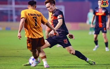 Hoàng Đức tỏa sáng, Ninh Bình và HAGL tạo nên trận cầu 7 bàn điên rồ