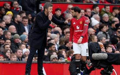 HLV MU xác nhận tương lai của Bruno Fernandes