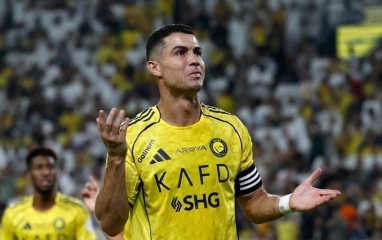 Al Nassr sẵn sàng loại bỏ Ronaldo