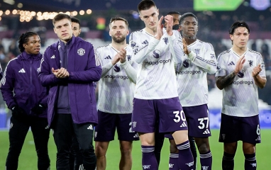 Bom tấn 85 triệu Euro lên tiếng sau trận hoà của MU