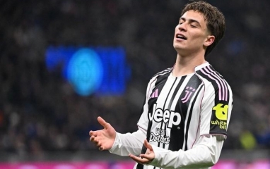 Bóng tối đang bao trùm nền bóng đá Ý