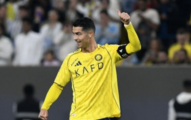 Cristiano Ronaldo trở lại Ngoại Hạng Anh?