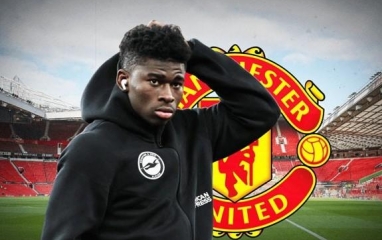 Chuyển nhượng MU 30/3: Tiền vệ mục tiêu muốn Carrick ở lại, Baleba đến MU với giá hời